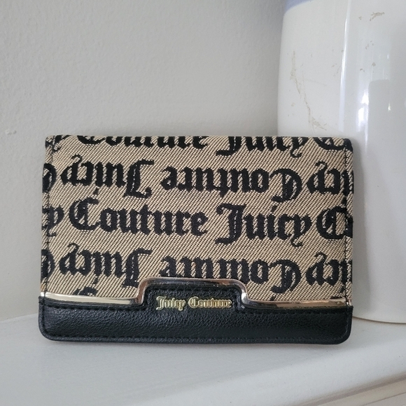 Juice couture small wallet. - Picture 1 of 5